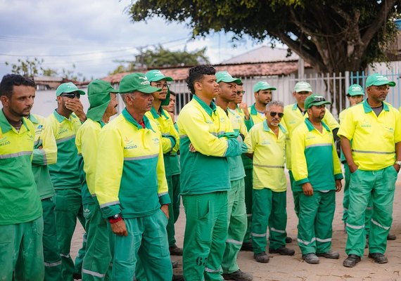 Gari que viralizou nas redes sociais é demitido uma semana após liderar greve