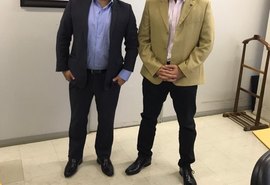 Presidente da CPLA se reúne com gestores do PAA Leite em Brasília