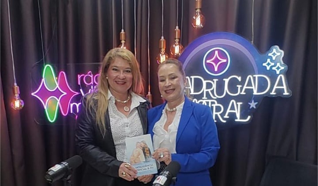 Betth Ripolli transforma diálogos com a Inteligência Artificial em literatura no livro “A Inteligência Artificial & Eu” com Claudia Cardillo