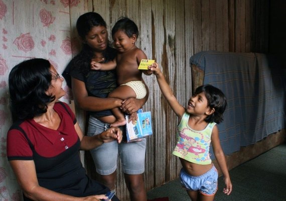 Estado ultrapassa marca de 410 mil beneficiários no Programa Bolsa Família