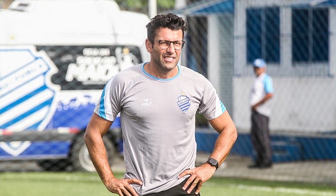 Valentim começa trajetória no CSA; o que podemos esperar do treinador?