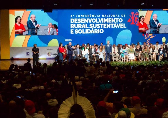 Lula alerta para cenário global conturbado e defende soberania sobre minera