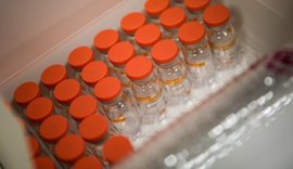 900 mil novas doses da Coronavac são entregues após decisão da Anvisa