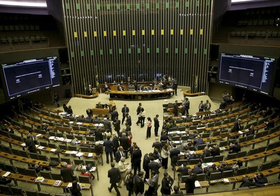 Mais de 90% dos deputados tentarão a reeleição em outubro
