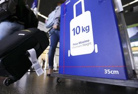 Após retorno da gratuidade do despacho de bagagem, governo avalia ameaça a novas empresas