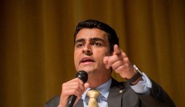 JHC vota contra a reforma da previdência