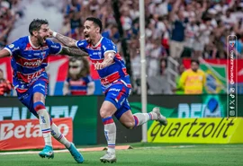 Fortaleza assume liderança do Brasileiro com vitória sobre Corinthians