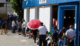 Auxílio emergencial chega a 29,4 milhões de domicílios segundo IBGE
