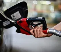 Dono de posto acusa distribuidores por “queda lenta” do preço gasolina em Alagoas