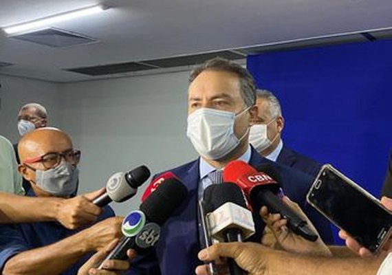 Renan Filho pede para população continuar alerta