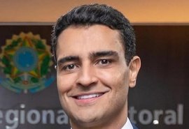 Silêncio de JHC dá margem para possível aliança com os Renans