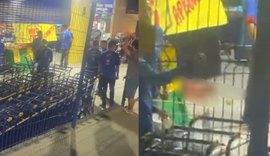 Mulher esfaqueada anda até supermercado para pedir ajuda e morre depois do socorro