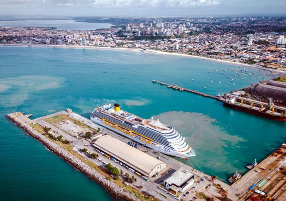 Alagoas vai receber 34 navios com turistas de todo o mundo