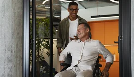 Como cooperativas podem liderar a inclusão de pessoas com deficiência no mercado de trabalho