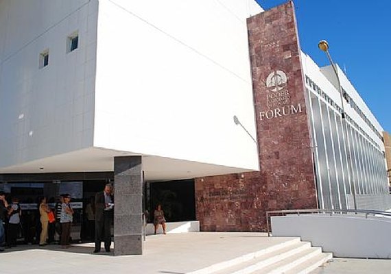 Acusado de matar vizinha após tentativa de estupro é condenado a 23 anos de prisão