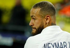 Neymar faz tratamento para encarar o Uruguai na próxima terça