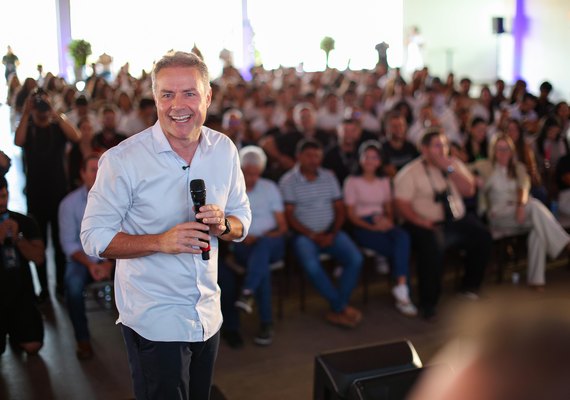 Renan Filho destaca ponte de Penedo e impacto no Sul de AL