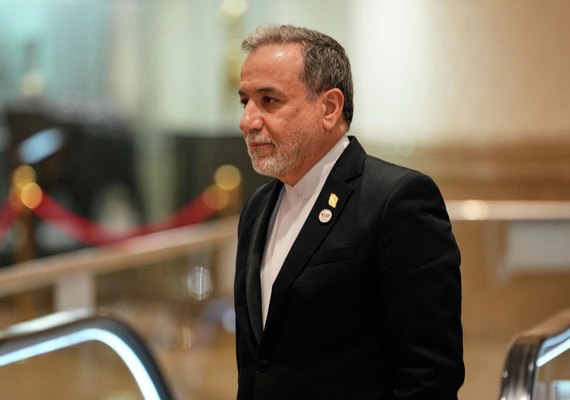 Chanceler iraniano acusa Netanyahu de manipular EUA para entrar em guerra