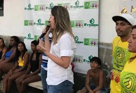 Cibele Moura participa de encontro alusivo ao Dia das Mães em Maceió