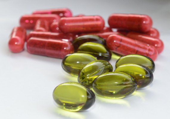 Anvisa proíbe 52 lotes de suplemento por risco de Salmonella