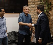 Ronaldo Lessa informa à Câmara Municipal que fica impossibilitado de assumir a prefeitura