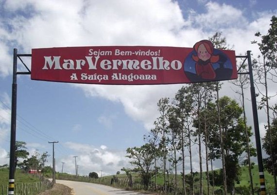 Mar Vermelho fica sem água nesta quinta (13) após falta de energia elétrica