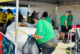 Cooperativa realiza coleta seletiva em evento de corrida na orla de Maceió