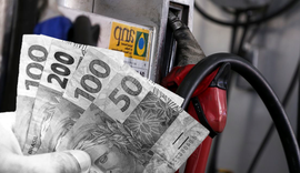 Dinheiro público: deputados gastaram R$ 15 milhões com combustíveis em 2021