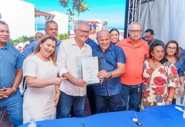 Prefeito dá aval para início das obras da orla de São Miguel dos Milagres