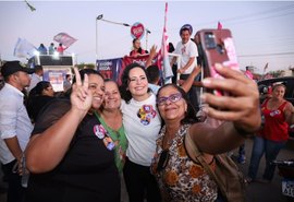 ‘Caravana da Vitória’ de Fabiana Pessoa contagia os arapiraquenses