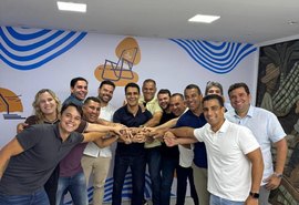 JHC rompe com PL, será candidato ao governo e não cede a pressão de Lira