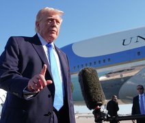 Donald Trump afirma ter conversas positivas com Irã, mas país nega