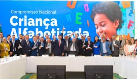 Governo de Alagoas adere integralmente ao Criança Alfabetizada e reforça educação como prioridade absoluta