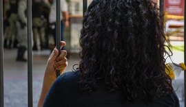 Jovem que se atrasou por 1 min para amamentar o filho ganha bolsas em diversas faculdades