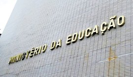 MEC informa desbloqueio de R$ 2 bilhões em orçamento das universidades