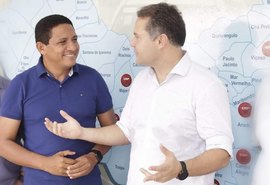 Renan Filho deve filiar mais 10 prefeitos de AL ao MDB