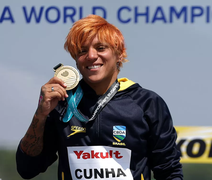Ana Marcela conquista mais um ouro nos 25 km na maratona aquática