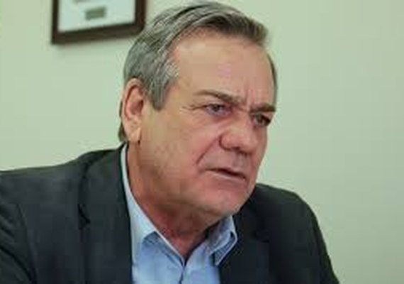 Ronaldo Lessa pode assumir secretaria em Alagoas