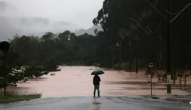 Governador do Rio Grande do Sul alerta para 'maior desastre da história' do estado