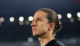 Monaco oficializa Filipe Luís como treinador com contrato até junho de 2028