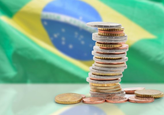 Beneficiários do INSS tem reajuste; teto sobe para R$ 7.087; veja tabela
