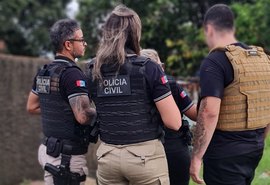 Operação mira crimes contra menores e cumpre prisões em Maceió