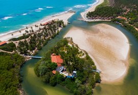 Dunas de Marapé encanta turistas com encontro da lagoa e do mar no litoral sul de AL