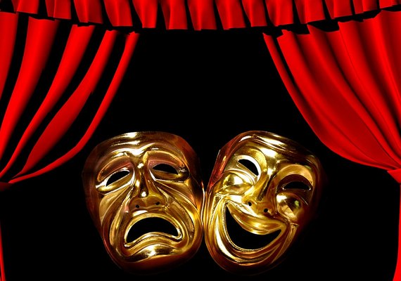 Seleção de peças de todo o mundo para ver na internet