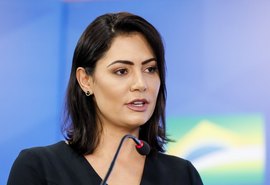 STF vai arquivar investigação sobre cheques depositados por Queiroz na conta de Michelle Bolsonaro