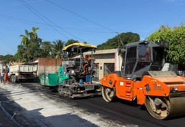 Prefeitura avança com pavimentação de mais duas ruas no Village Campestre II