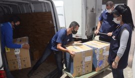 Mais de 128 mil doses contra Covid-19 chegam em Alagoas
