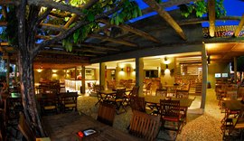 Bares e restaurantes terão retorno gradual durante a semana