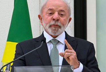Lula torna Enamed obrigatório para registro de novos médicos no Brasil