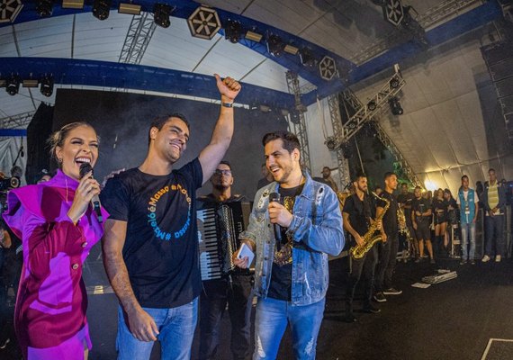 Prefeito JHC abre as festividades do maior São João do Litoral do Brasil, no Benedito Bentes